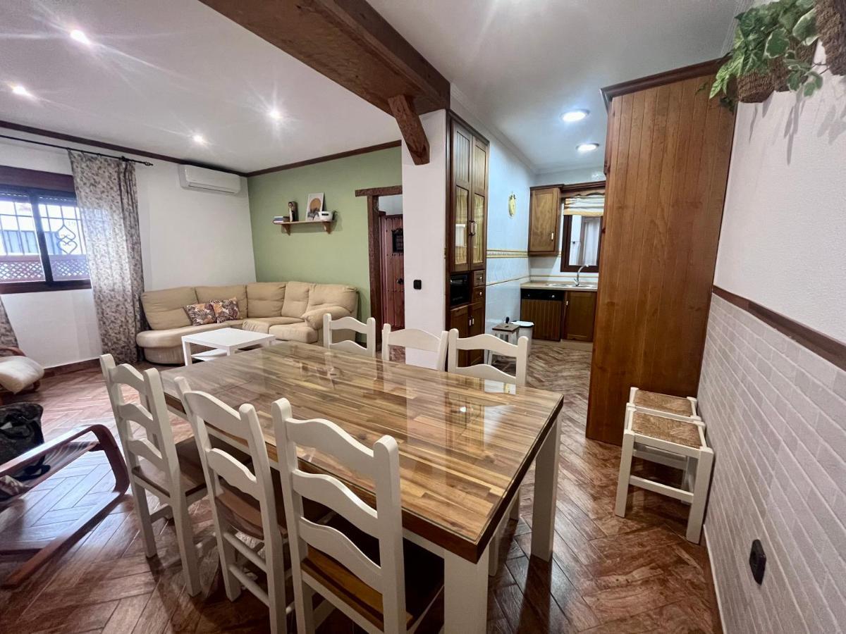 Casa Loli - Solo Familias Y Parejas Apartment Conil De La Frontera Luaran gambar