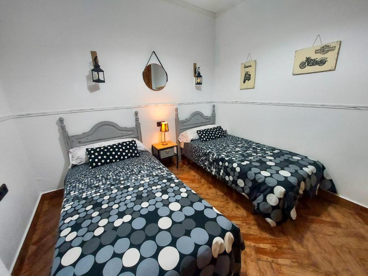Casa Loli - Solo Familias Y Parejas Apartment Conil De La Frontera Luaran gambar