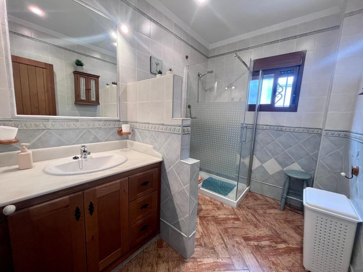 Casa Loli - Solo Familias Y Parejas Apartment Conil De La Frontera Luaran gambar